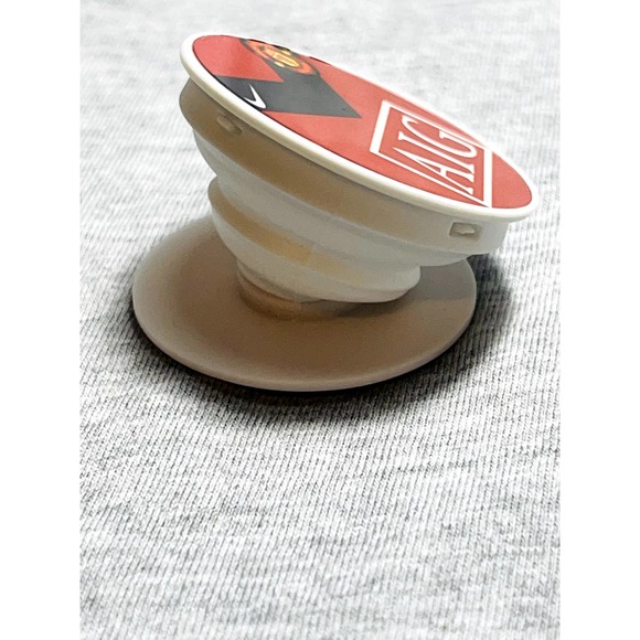 Man United Custom Pop Up Phone Accessory - Picture 3 of 5
